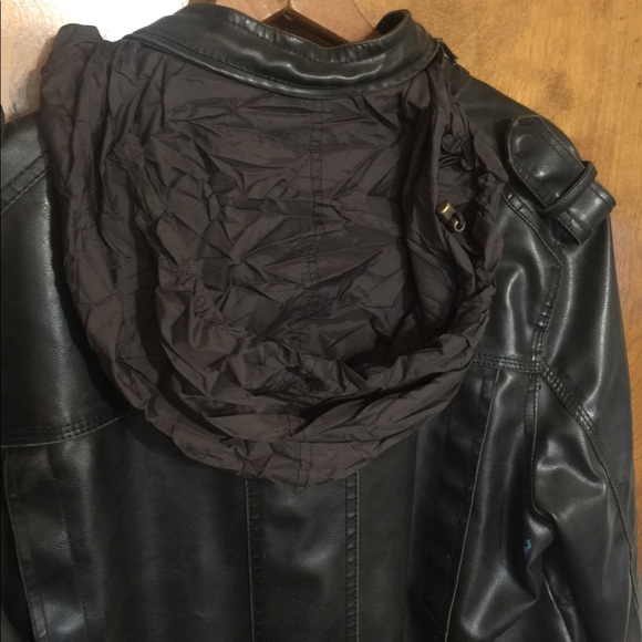 MENS LEVI LEATHER JACKET - Picture 5 of 8